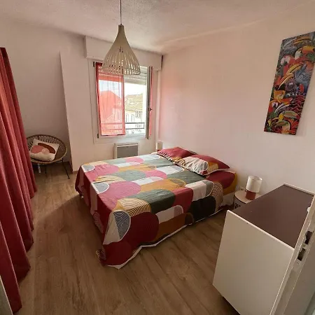 Apartament - - Proche Gare - Parking - Confort - Moderne *