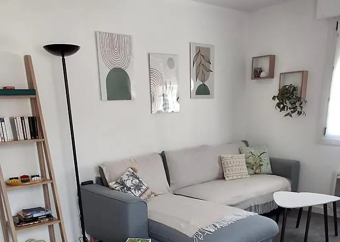 Appartement - Central - Proche Gare - Parking - Confort - Moderne *